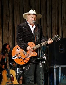 Fred Eaglesmith performing